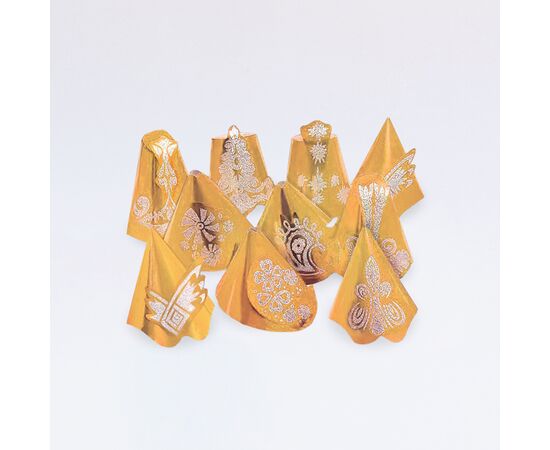 Gold-Hüte (25 Stück), Modell 77 / Chapeaux or (25 pièces), modèle 77